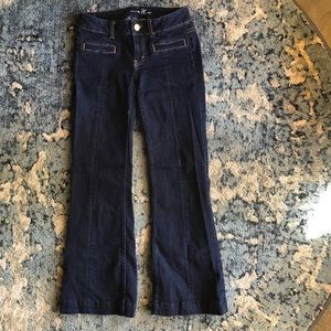 American Eagle low rise flared boot cut dark wash